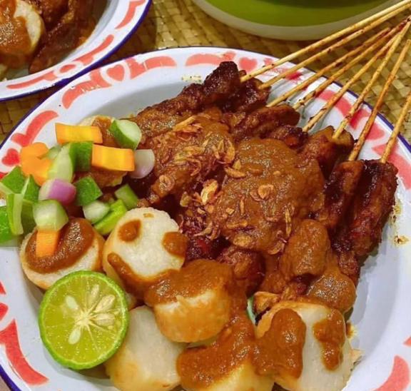 Ilustrasi bumbu sate ayam madura, sumber Instagram @reseppidea.id