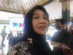Kepala Disperindag Sleman Mae Rusmi Suryaningsih sebut harga ayam di Sleman mulain naik jelang Idul Adha