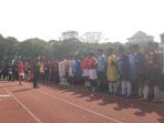 Ketua Umum PSSI Erick Thohir saat memberikan motivasi bagi peserta Seleksi Timnas U-17 di Stadion Sriwedari, Minggu 23 Juli 2023.
