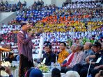 Gubernur Jateng, Ganjar Pranowo saat menghadiri peringatan Hari Lanjut Usia Nasional (HLUN) di Stadion Manahan, Kamis 20 Juli 2023.