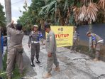 Satpol PP DIY segel kos eksklusif di Condongcatur Sleman.