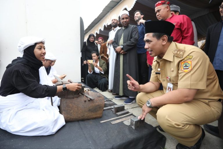 Pemprov Jateng Tingkatkan Wisata Ramah Muslim untuk Targetkan Tamu Mancanegara. Sumber gambar: website jatengprov.go.id