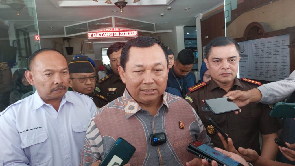 Direktur Upaya Hukum Luar Biasa, Eksekusi dan Eksaminasi pada Jaksa Agung Muda Tindak Pidana Khusus Kejaksaan Agung RI, Undang Mugopal.