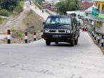 Jalan rusak di Brebes berhasil diperbaiki Pemda Jateng. Foto: Humas Pemda Jateng
