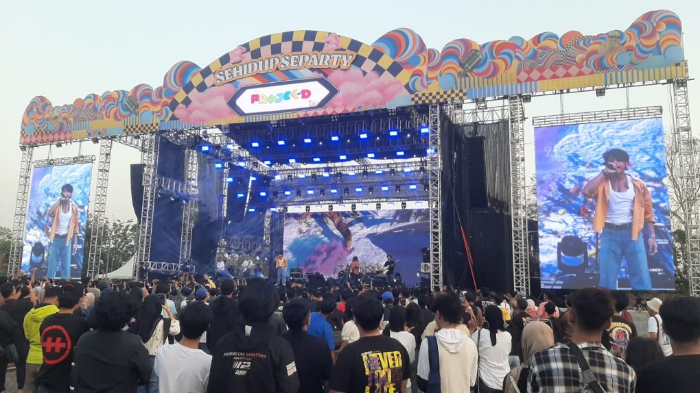 Penampilan Nidji di hari pertama Projek-D Vol.2 di De Tjolomadoe, Jumat 5 Agustus 2023.