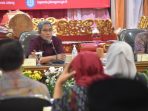 Sumarno saat memberi pengarahan mengenai penguatan pencegahan korupsi. Foto: Pemprov Jateng