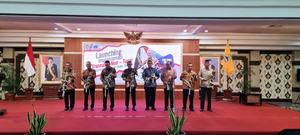 Peluncuran sistem Transaksi Nontunai pada Pemerintah Desa, di Gradhika Bakti Praja, kompleks kantor Gubernur Jateng, Jumat (25/8/2023).