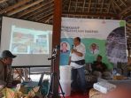 PkM UGM melakukan workshop dan pendampingan pengelolaan sampah di Padukuhan Dukuh, Sinduharjo, Ngaglik, Sleman, Minggu 10 September 2023.