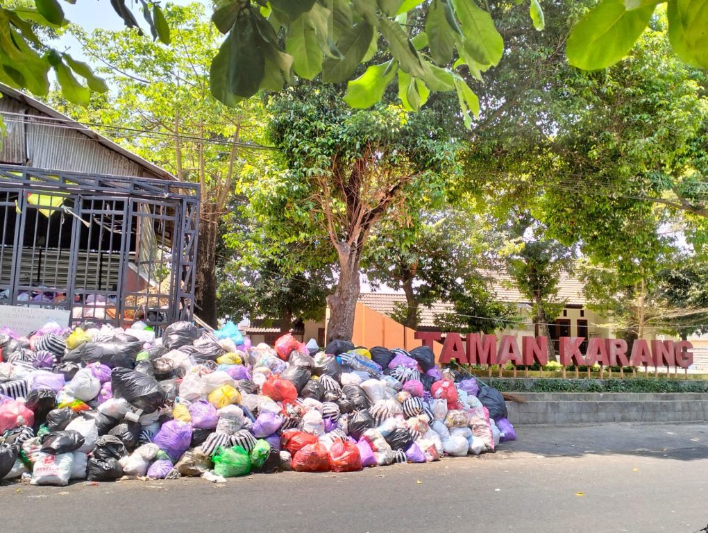 Tumpukan samph di depo Lapangan Karang, Kotagede, Yogyakarta belum lama ini.
