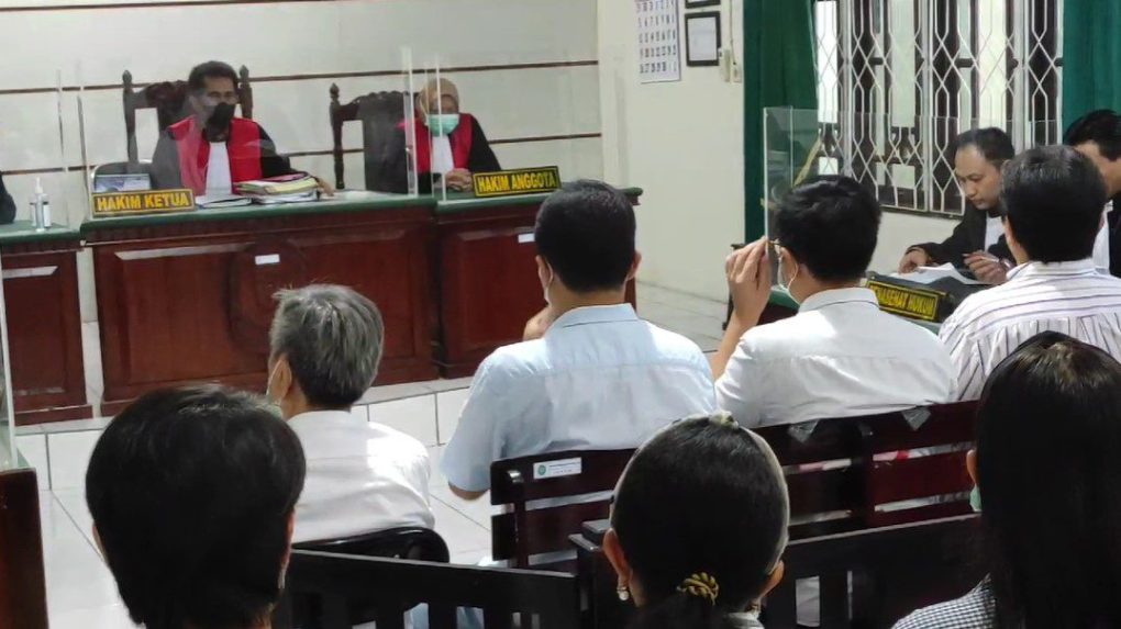 sidang lanjutan kasus dugaan penipuan dan penggelapan yang menjerat pengusaha Solo, Andri Cahyadi yang digelar di Pengadilan Negeri (PN) Banjarbaru, Kalimantan Selatan, Kamis 23 November 2023. (Foto: dok. ist)