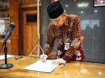 Ikrar dan penandatanganan pakta integritas netralitas dalam Pemilu Tahun 2024, oleh para pejabat dan ASN di lingkungan Pemerintah Kabupaten Magelang.