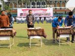 Mou 10 perusahaan besar melakukan kerja sama dengan Sekolah Menengah Kejuruan Negeri (SMKN) Jateng Kampus Semarang.