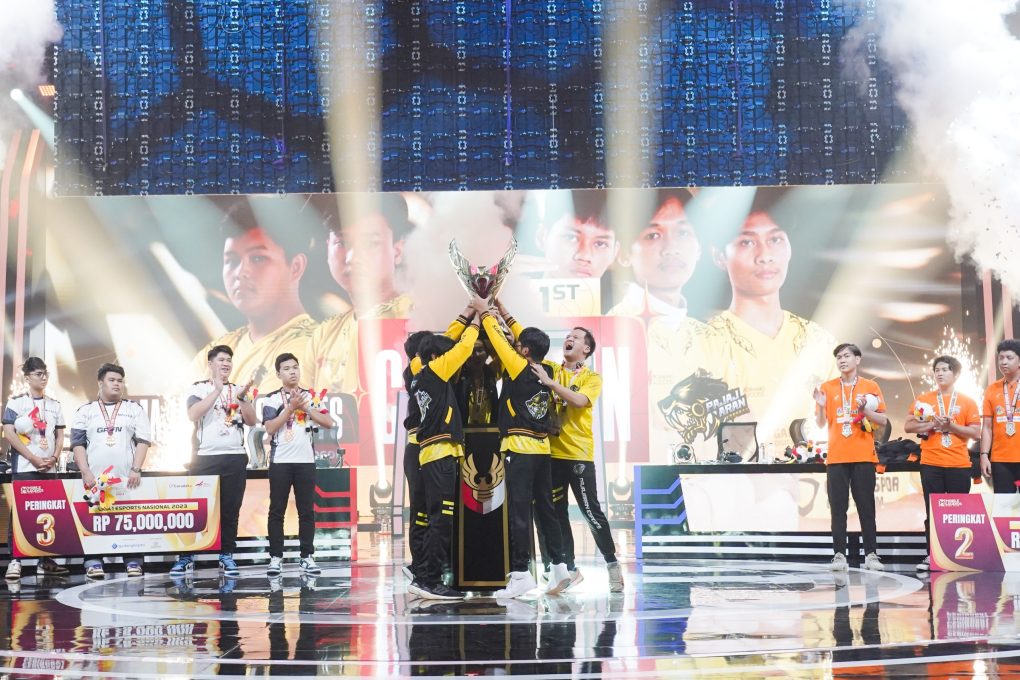 Pajajaran Esport Bogor Juarai Liga Esport Nasional 2023 setelah kalahkan Borneo FC Esport dalam Grand Final yang digelar di Mahaka Square Kelapa Gading, Minggu 3 Desember 2023. (Foto: dok. Garudaku)