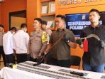Jajaran Satreskrim Polres Bantul berhasil membekuk dua pelajar di Bantul yang diduga melakukan penganiayaan terhadap mantan teman satu sekolahnya.