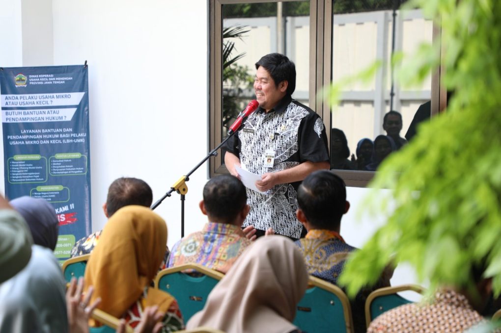 Kepala Dinas Koperasi dan UKM Provinsi Jawa Tengah Eddy S Bramiyanto
