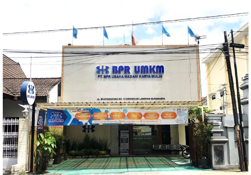 OJK mencabut izin BPR Usaha Madani Karya Mulia karena gagal melakukan penyehatan. (Foto: dok OJK)