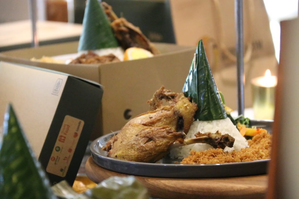 Salah satu menu olahan bebek di Bebek Anom Restaurant. (Foto: Dok. Lorin Group Solo)