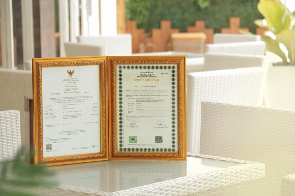 Sertifikat Halal dari MUI yang berhasil diperpanjang Syariah Hotel Solo. (Foto: dok. Syariah Hotel Solo)