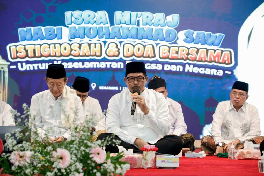 Pemerintah Provinsi Jawa Tengah bersama para kiai dan tokoh masyarakat, mendoakan agar Pemilu 2024 berjalan damai