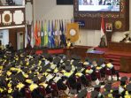 Sebanyak 849 wisudawan mengikuti Periode 2 Tahun 2024 Universitas Sebelas Maret (UNS) Solo di Auditorium G.P.H. Haryo Mataram UNS, Sabtu 24 Februari 2024. (Foto: Dok. UNS)