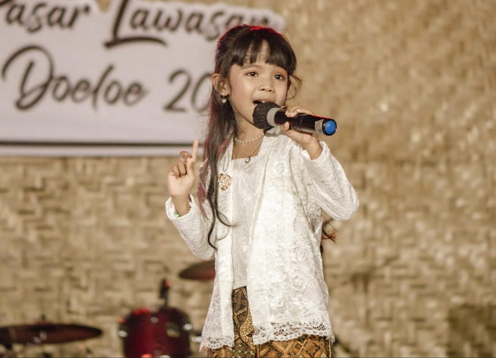 Penyanyi Cilik Reksha DJ