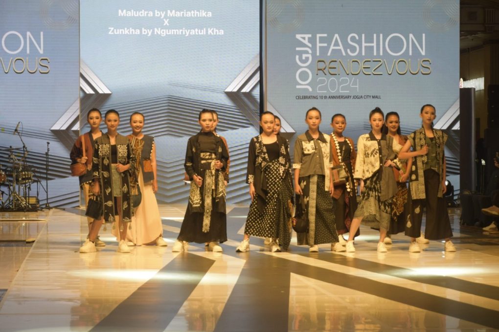 Jogja Fashion Rendezvous 2024 by Asmat Pro