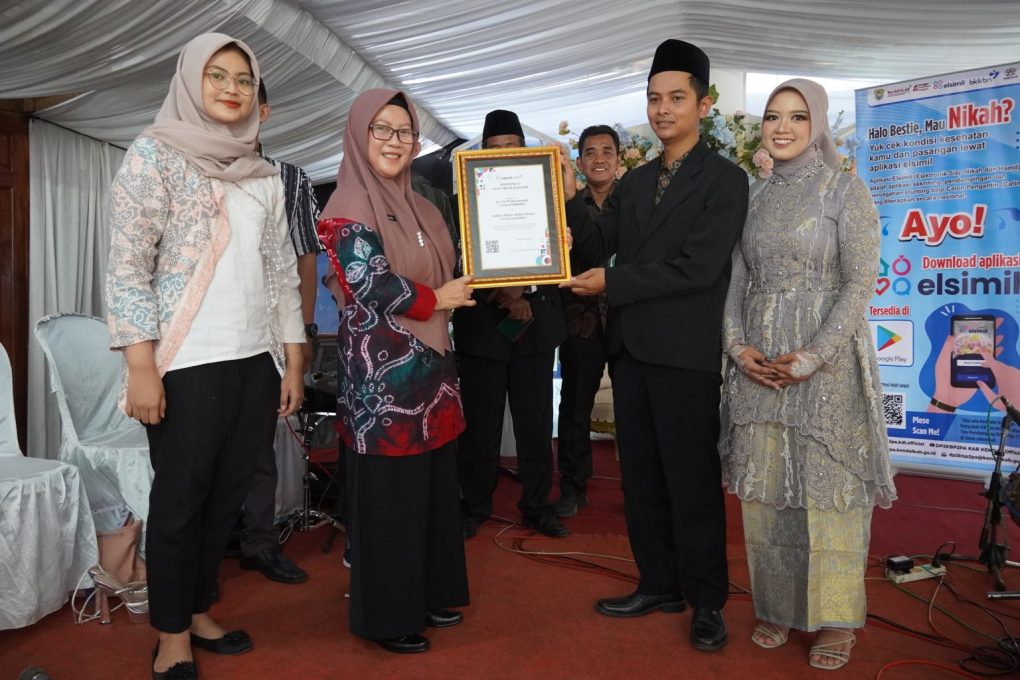 Pengantin di Kendal Wajib Miliki Serifikat Elsimil