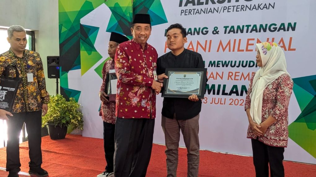 talkshow “Peluang dan Tantangan Petani Milenial dalam Mewujudkan Pertanian Rembang Gemilang”, di Aula Dintanpan, Selasa (23/7/2024).