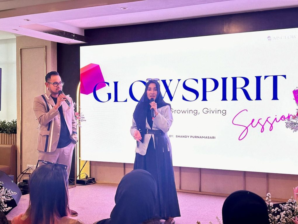 MS GLOW meluncurkan sebuah wadah berkumpulnya seluruh mitra (seller, reseller) dan keluarga besar, bernama Elite Glowbal.