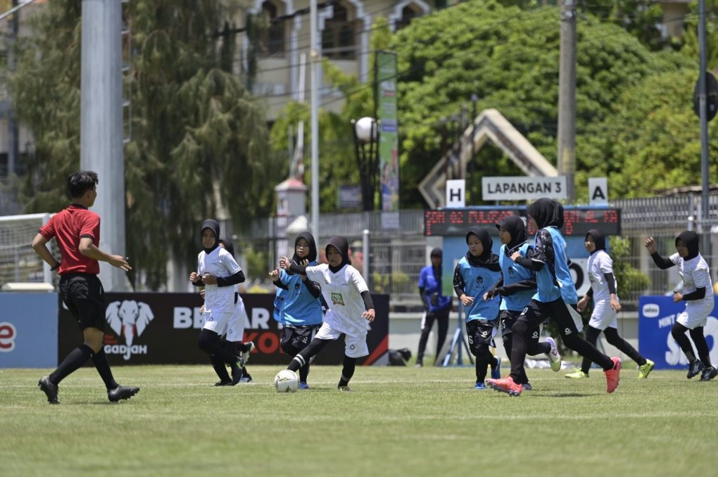 Antusiasme para siswi di Soloraya untuk ikut serta dalam ajang MilkLife Soccer Challenge - Solo Seri 2 2024 meningkat hingga dua kali lipat dibanding penyelenggaraan seri pertama pada bulan Juli lalu. (Foto: dok MO MilkLife Soccer Challenge )