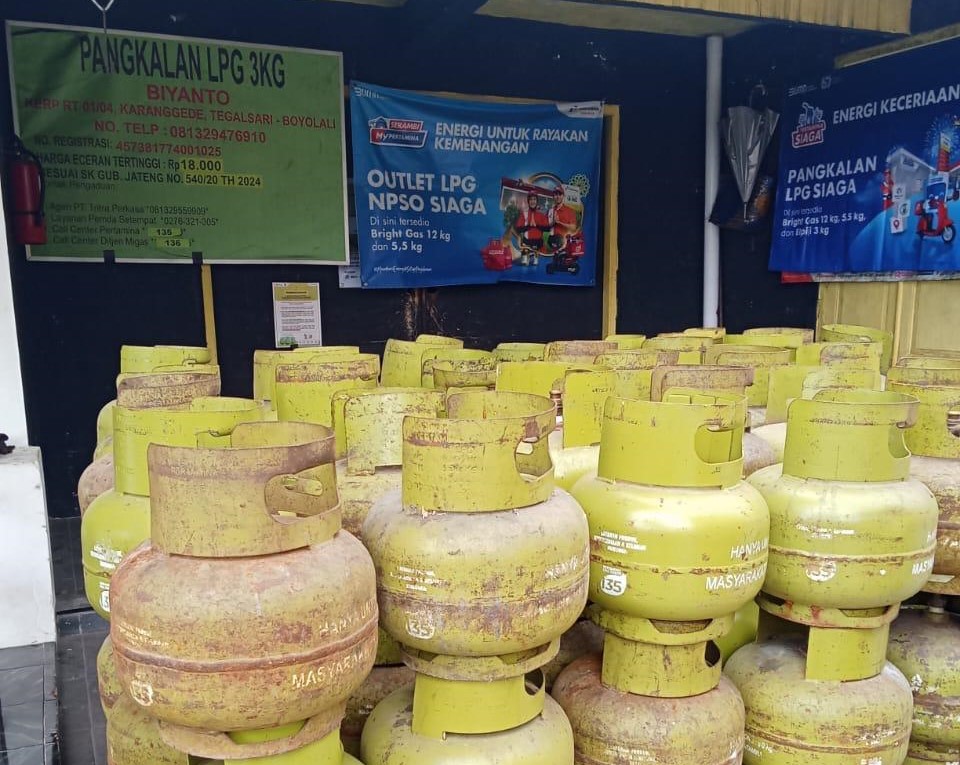 Pertamina Patra Niaga menegaskan harga elpiji 3 kilogram di Jawa Tengah tidak mengalami kenaikan alias tetap sesuai Harga Eceran Tertinggi (HET) yakni Rp18.000 per tabung. (Foto: dok BT Pertamina Patra Niaga)