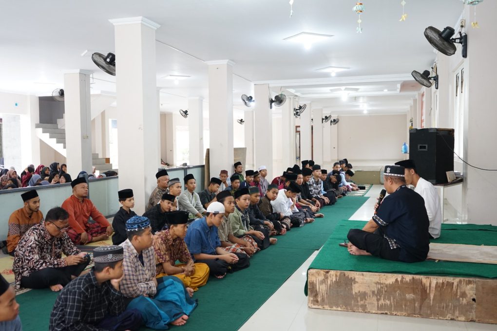 UMBY Berbagi Berkah di Bulan Ramadhan