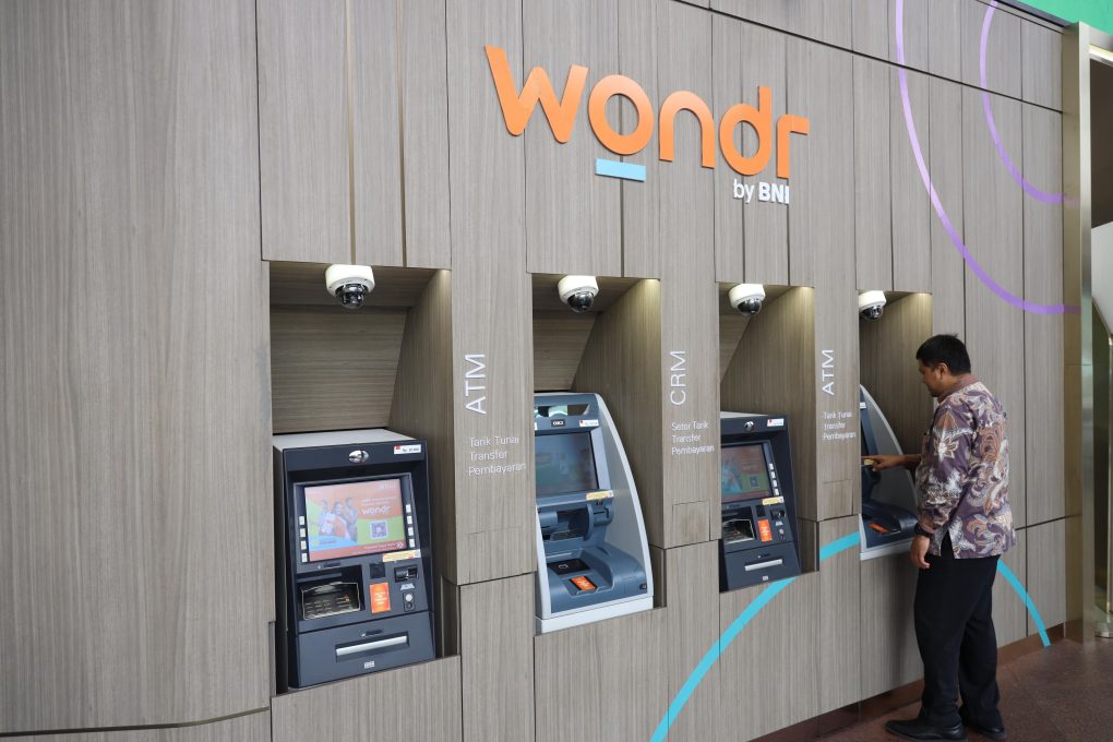 PT Bank Negara Indonesia (Persero) Tbk atau BNI melakukan inovasi dengan menyediakan uang tunai pecahan Rp20.000 41 ATM yang tersebar di Indonesia. (Foto: dok. BNI)