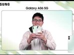 MX Product Marketing Senior Manager Samsung Electronics Indonesia, Ricky Bunardi menunjukkan tiga varian Galay A06 g%. (Foto: tangkapan layar)