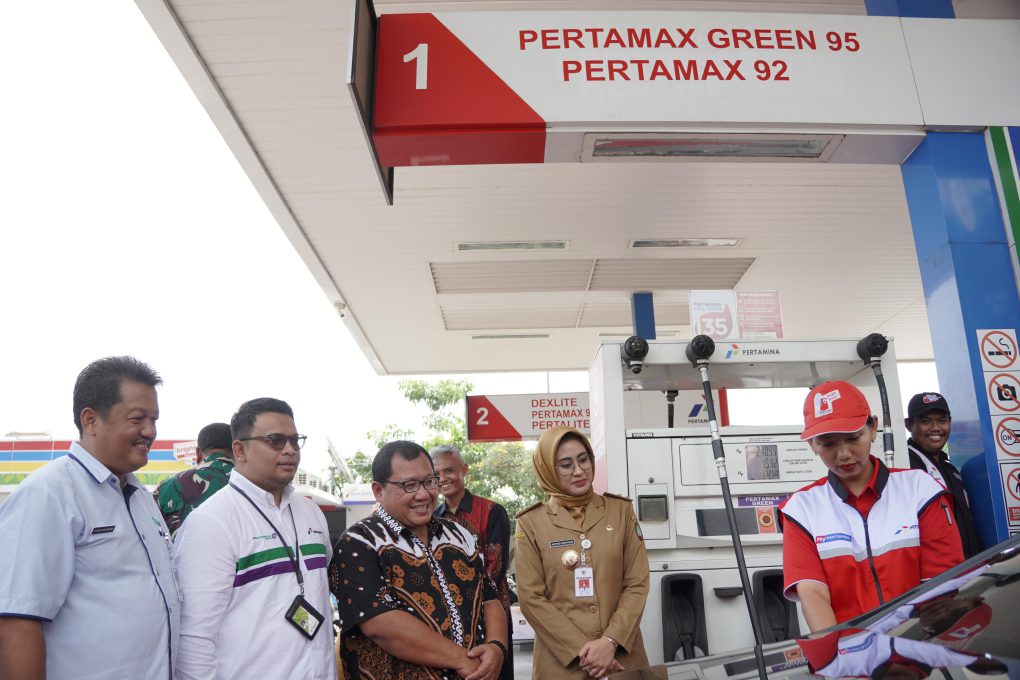 Pertamina Patra Niaga Regional Jawa Bagian Tengah (JBT) meresmikan outlet Pertamax Green yang bertempat SPBU Pedaringan 44.571.28 Kota Solo, Jawa Tengah, Senin 7 Juli 2025. (Foto: dok ist)