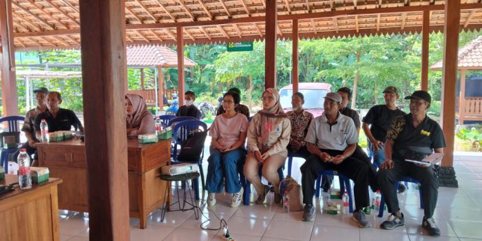 UMBY Gandeng Kelompok Sido Resik Studi Banding ke TPS3R Go-Sari di Guwosari