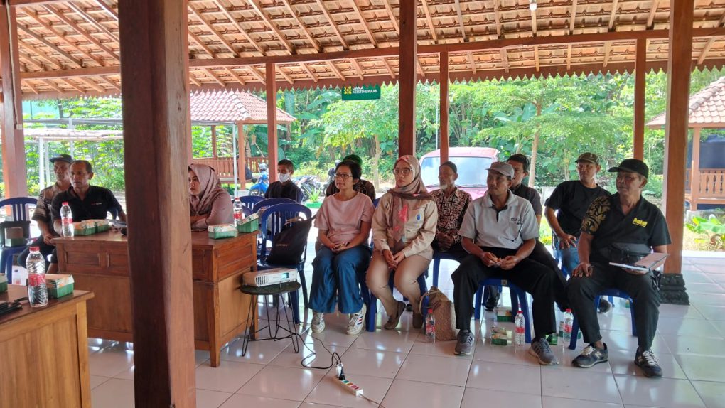 UMBY Gandeng Kelompok Sido Resik Studi Banding ke TPS3R Go-Sari di Guwosari