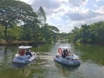 Wahana baru Solo Safari Bumble Boat menawarkan pengalaman baru bagi pengunjung. (Foto: Putri Sejati)