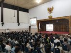 Kegiatan nobar CMSE 2025 di Universitas Dharma AUB Surakarta, yang diikuti lebih dari 100 orang peserta, Sabtu 18 Oktober 2025. (Foto: dok BEI Jateng II)