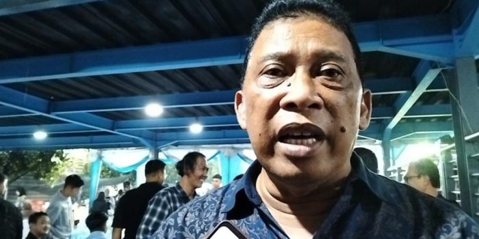 Deputi Bidang Pemantauan Dan Pengawasan Badan Gizi Nasional, Dadang Hendrayudha, memberikan penjelasan kepada awak media seusai acara Pertemuan Pengelola SPPG se-Soloraya di Kalipepe Land, Kecamatan Ngemplak, Kabupaten Boyolali, Jawa Tengah. (Foto: dok Red)