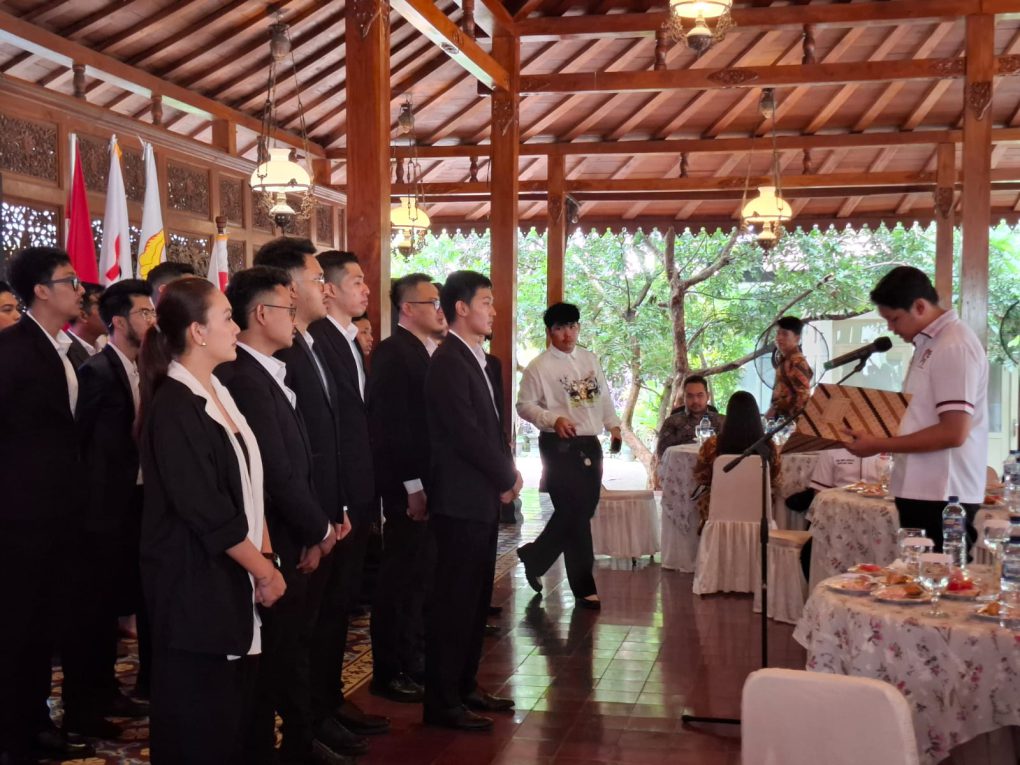 Pelantikan Pengurus Perkumpulan Besar Padel Indonesia (PBPI) Kota Solo periode 2026–2030 resmi dilantik di Rumah Dinas Loji Gandrung, Selasa 12 Februari 2026. (Foto: Putri Sejati)