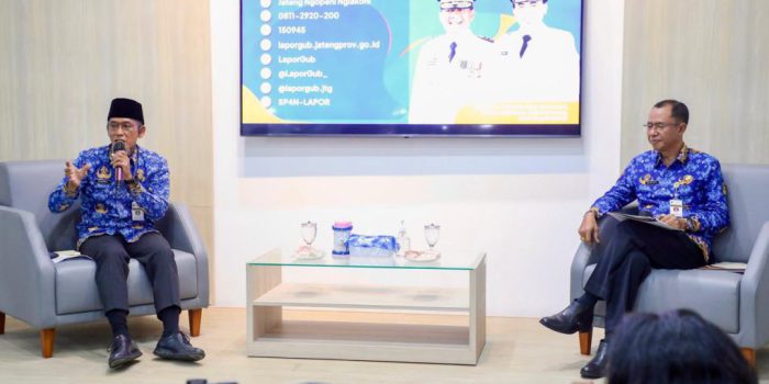 Sekretaris Daerah (Sekda) Provinsi Jawa Tengah, Sumarno dalam jumpa pers dengan wartawan di Kantor Gubernur Jawa Tengah, Jumat, 13 Februari 2026. (Foto: dok Humas Pemprov Jateng)