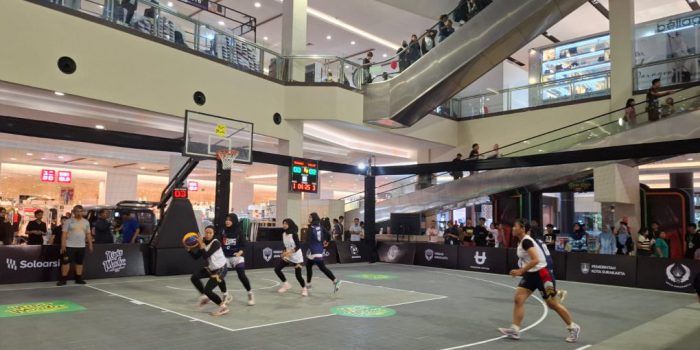 Event 3X3 Riuh Fest 2026 Vol.1, yang digelar di Atrium Solo Paragon Mall, Kota Solo, Jawa Tengah, Rabu 29 April 2026. (Foto: Putri Sejati)