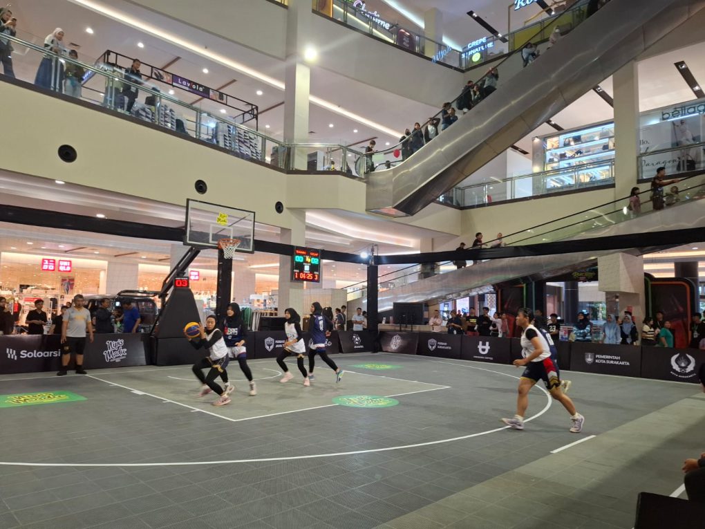 Event 3X3 Riuh Fest 2026 Vol.1, yang digelar di Atrium Solo Paragon Mall, Kota Solo, Jawa Tengah, Rabu 29 April 2026. (Foto: Putri Sejati)
