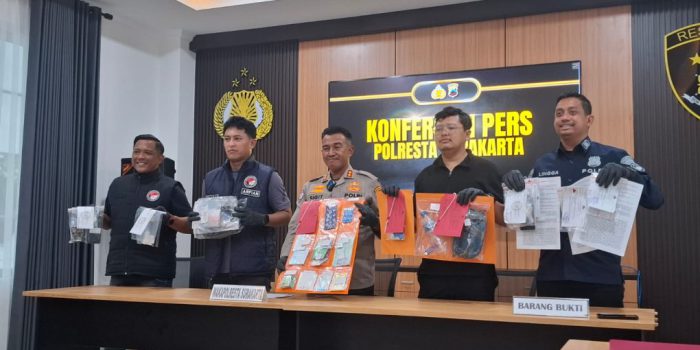 Jajaran Sat Narkoba Polresta Solo berhasil mengungkap sebanyak 43 kasus narkoba dengan mengamankan 55 tersangka selama lima bulan terakhir, Januari-Mei 2026. (Foto: Putri Sejati)