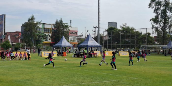 Sebanyak 31 tim mengikuti turnamen sepakbola usia dini, "Piala Dunia Anak Solo 2026" di Lapangan Kottabarat, Kota Solo, Jawa Tengah, 12-14 Juni 2026. (Foto: Putri Sejati)