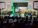 Babak final Green Impact Project 2026 tercatat lima tim mahasiswa yang berhasil menembus tahap akhir dan mempresentasikan hasil implementasi program mereka di hadapan dewan juri yang terdiri atas pakar lingkungan, praktisi media, pegiat lingkungan, dan jurnalis ekonomi hijau di Aula Fakultas Ekonomi dan Bisnis (FEB) Universitas Sebelas Maret (UNS), Sabtu 28 Agustus 2026. (Foto: Putri Sejati)